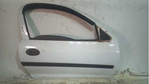 PORTA DIANTEIRA DIR CHEVROLET CELTA 1.0 2001