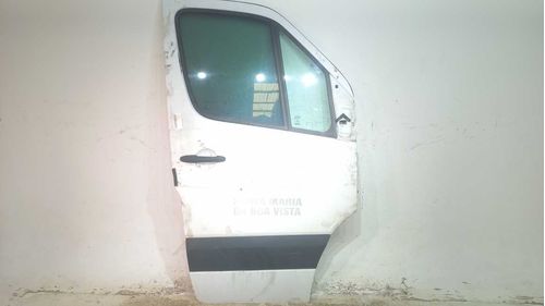 PORTA DIANTEIRA DIREITA - VAN MERCEDES BENZ SPRINTER 2.2 2019