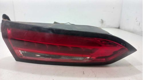 LANTERNA DA TAMPA ESQUERDA FIAT CRONOS DRIVE 1.0 6V FLEX 1.0 2023