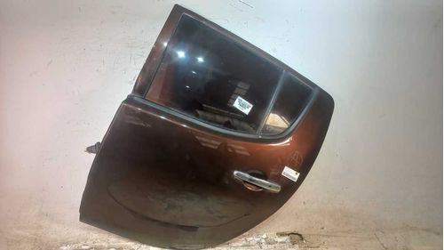 PORTA TRASEIRA ESQ MITSUBISHI L200 3.2 2016
