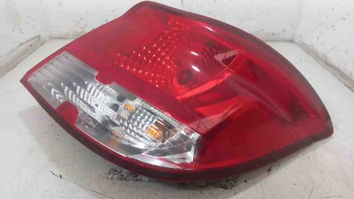 LANTERNA DIREITA CHEVROLET ONIX 1.0 2015